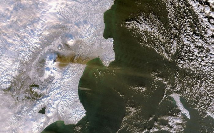 この目で見てみたい宇宙から見た地球の写真