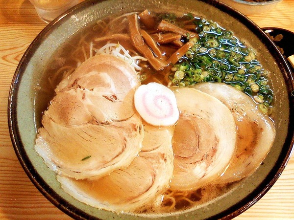 今すぐにでも食べたくなるラーメンの画像