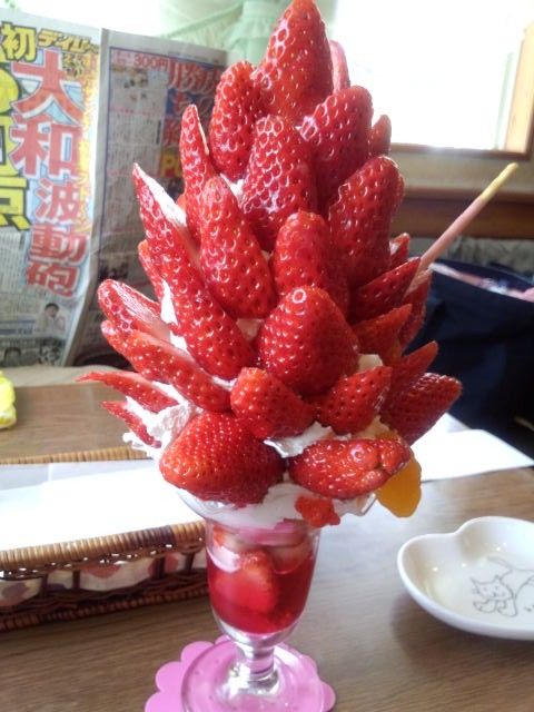 本当に美味しそうなイチゴ料理集（パフェ、ケーキデザート）の画像
