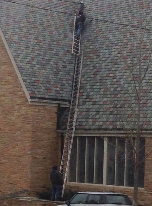 強引すぎて面白い道具の使い回し日曜大工の写真