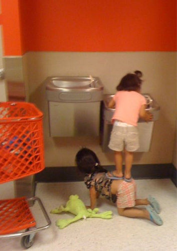 みんなのチームワークに関心する写真