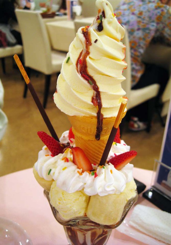 耐えられないほど可愛くて美味しいパフェ画像