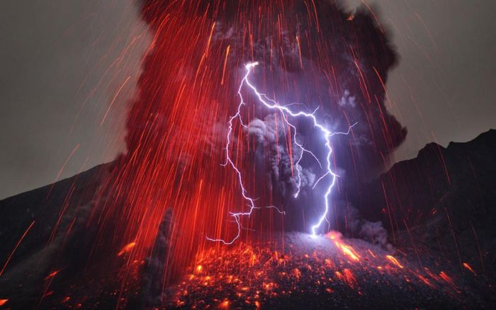 クールでかっこいい雷の写真