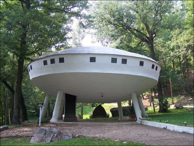 世界の独創的な建築の数々が面白い写真