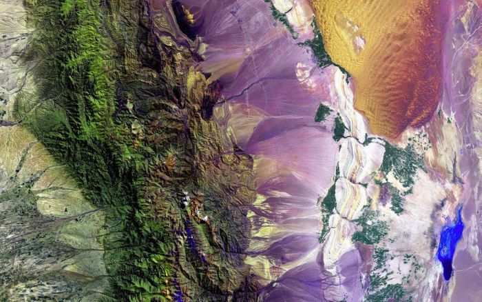 この目で見てみたい宇宙から見た地球の写真