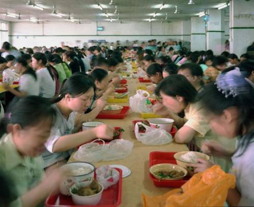 中国の「おもちゃ工場労働者」の過酷な現実33