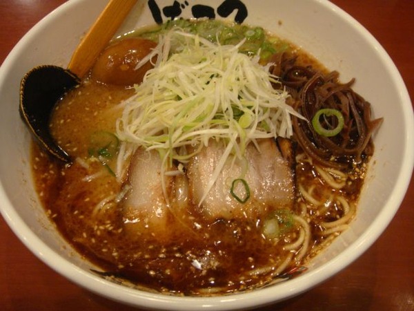 今すぐ食べたくなるラーメンの写真