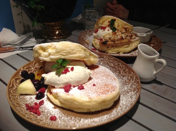 見ているだけで幸せに！絶対美味しい!!綺麗で美味しそうなケーキやパンケーキ