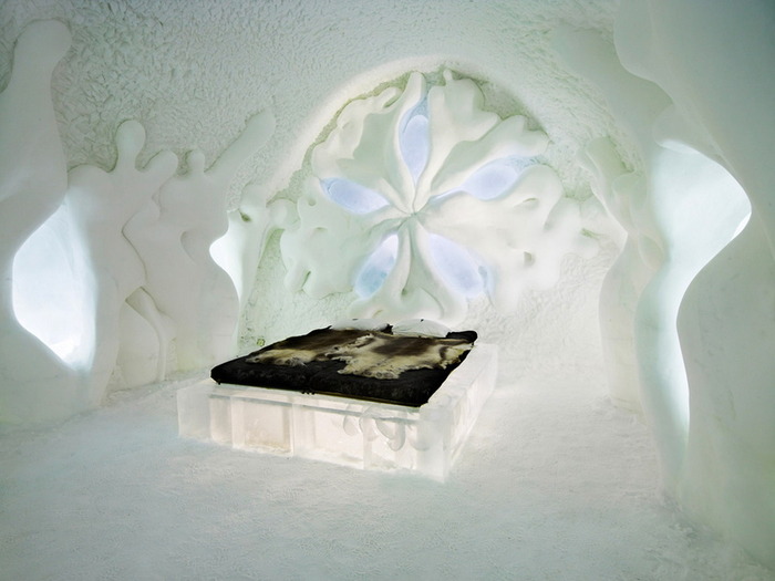 スウェーデンの氷と雪で作られたホテル