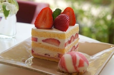 見ているだけで幸せに！絶対美味しい!!綺麗で美味しそうなケーキやパンケーキ