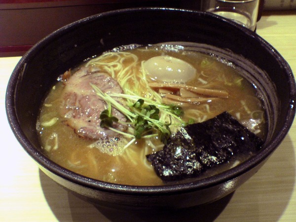 今すぐにでも食べたくなるラーメンの画像