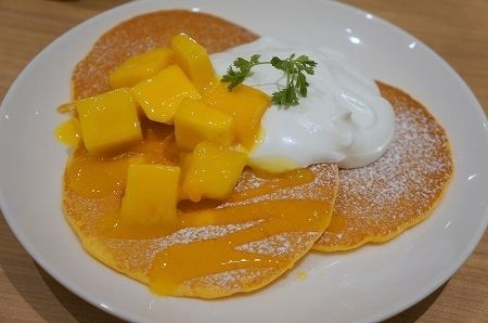 見ているだけで幸せに！絶対美味しい!!綺麗で美味しそうなケーキやパンケーキ