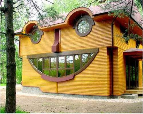 面白くて風変わりな建築