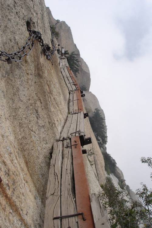 中国の崋山