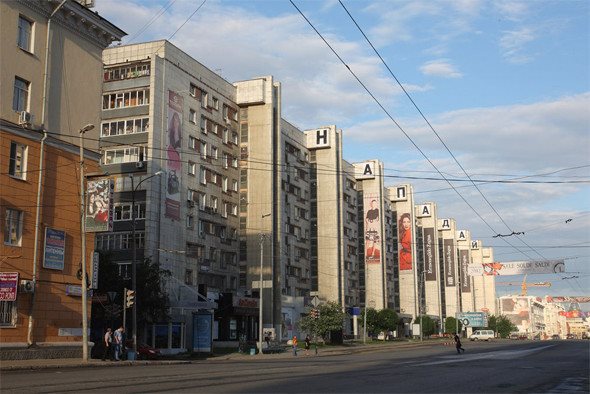 ロシアの格好良すぎるストリートアート