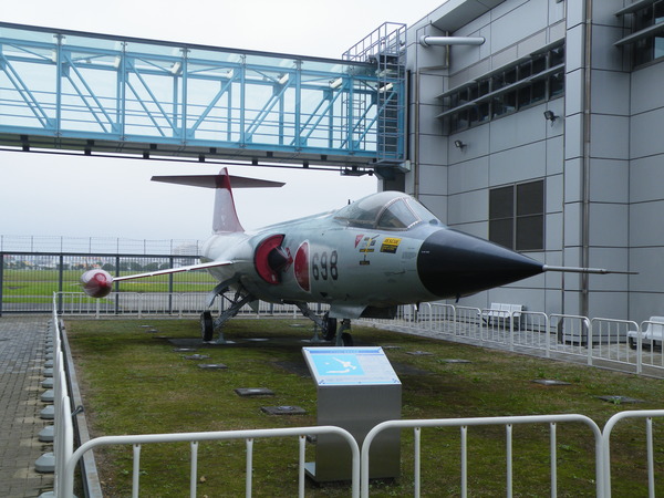 空のロマン♪ 戦闘機の写真