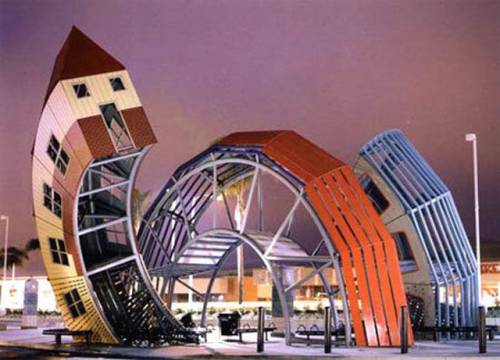 面白くて風変わりな建築