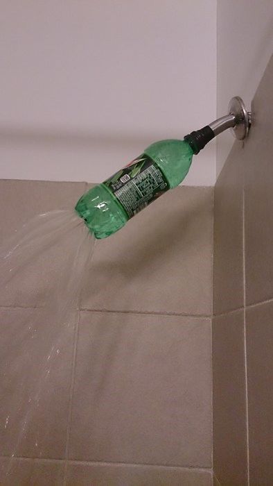 強引すぎて面白い道具の使い回し日曜大工の写真