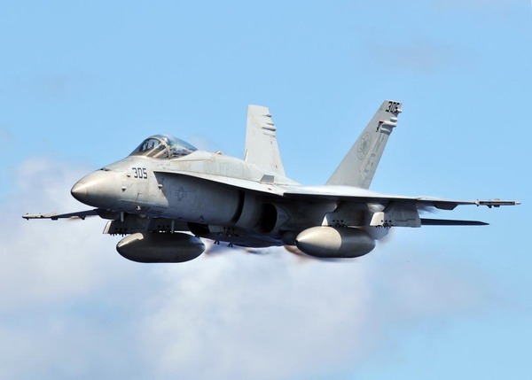 空のロマン♪ 戦闘機の写真