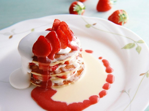 見ているだけで幸せに！絶対美味しい!!綺麗で美味しそうなケーキやパンケーキ