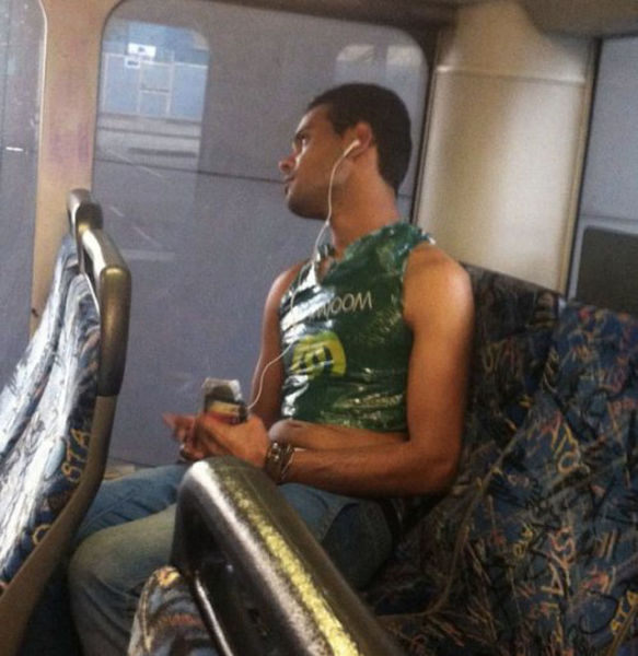 奇抜なファッションや髪型や行動に思わずつっこみたくなる写真