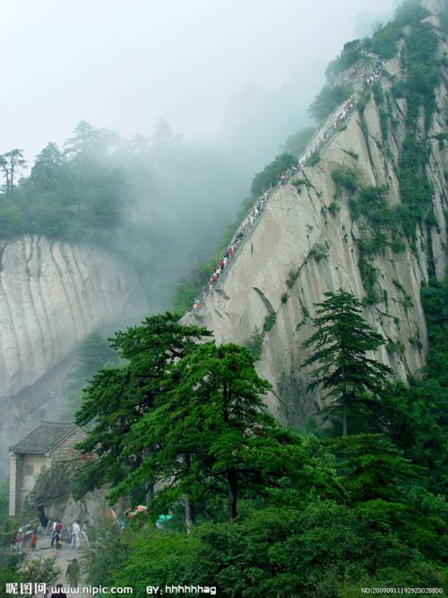 中国の崋山
