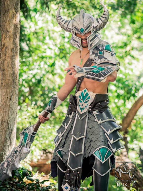 海外のレベル高すぎのコスプレイヤーの写真