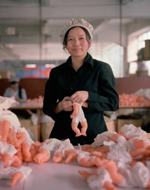 中国の「おもちゃ工場労働者」の過酷な現実33