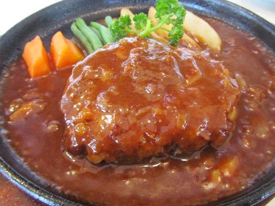 本当に美味しそうなハンバーグの写真