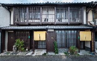 Kumo  Machiya Yasaka