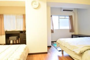 S&W 1 Bedroom Apt near Kuromon Market 202