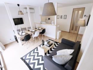 4min Nanba by subway,Close Shinsaibashi,Dotonbori!