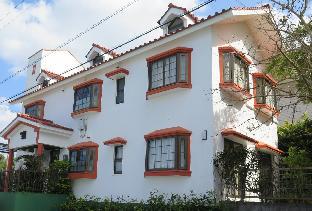 Okinawa Onna - Heidi Chalet