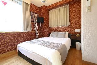 NM52 LUXURY & NEW! easy access Umeda and Namba!!