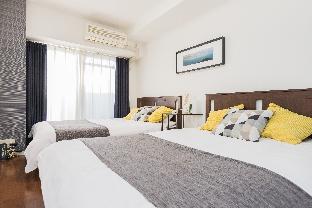 Namba 2mins/ in front of Sakuragawa Station