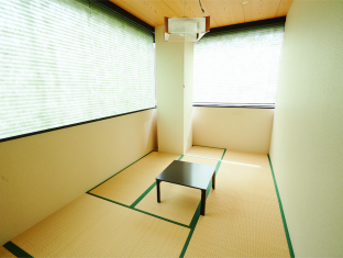 Osaka Guesthouse Gloire