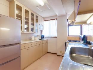 Kariyushi Condominium Mezon Max