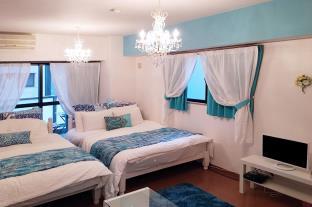 VT 2 Bedroom Apt in Shinsaibashi st27