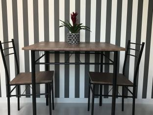 New and Modern Apartment near Namba! (2min to sta)