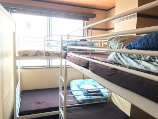 Dormicafe K Guesthouse