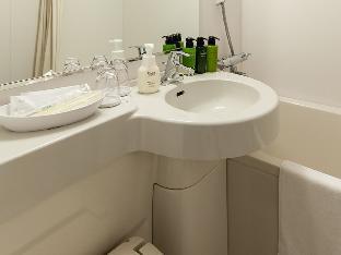 Y's Hotel Shin-Osaka