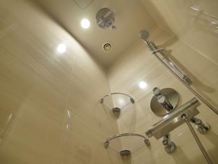 Red Roof Inn & Suites Osaka Namba Nippombashi