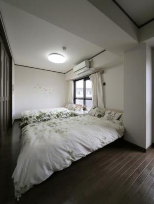 Namba Roiyaru Apartment #807