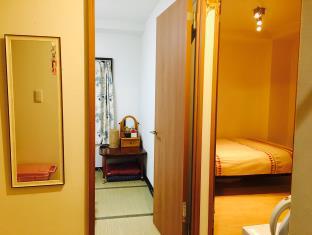 GREEN PLUM HOMETEL 05