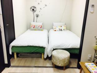 GREEN PLUM HOMETEL 06