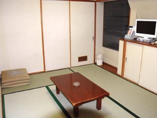 Tokyo Banyan Hotel