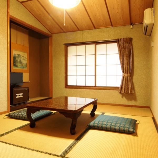 Shinhodaka Onsen Kamatagawaso