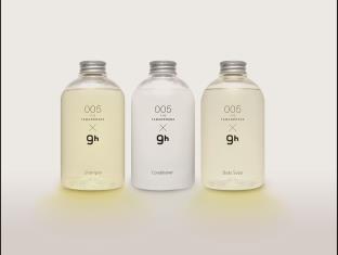 Nine Hours Tokyo Takebashi