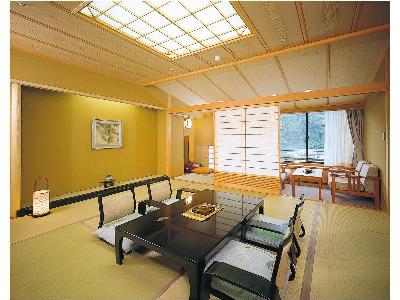 Shiraishiya