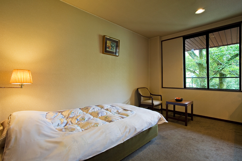 Yumura Onsen Kasenkyo Izutsuya